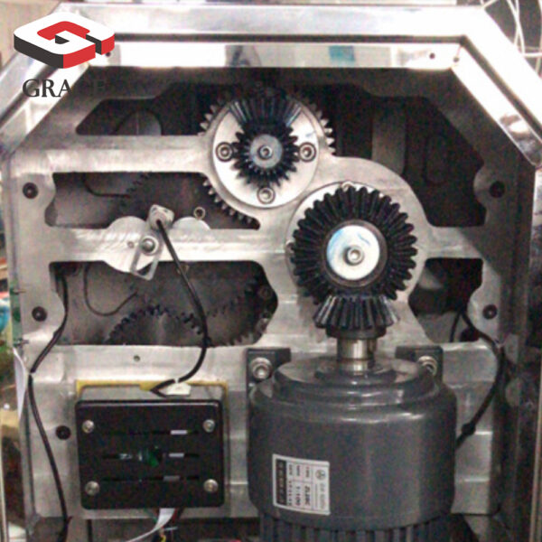 Grace Juice Extractor inside